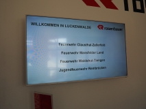 ... und werden auf der Gästeliste begrüßt.