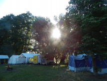 Sonnenaufgang im Zeltlager.