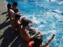 Das Paddeln wird geübt...