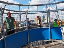 Der Weltballon mit "Besatzung"