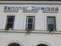 Mal wieder am Bahnhof.