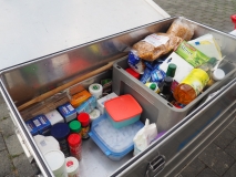 ...was da wohl in der Zeltlagerküche daraus gezaubert wird.